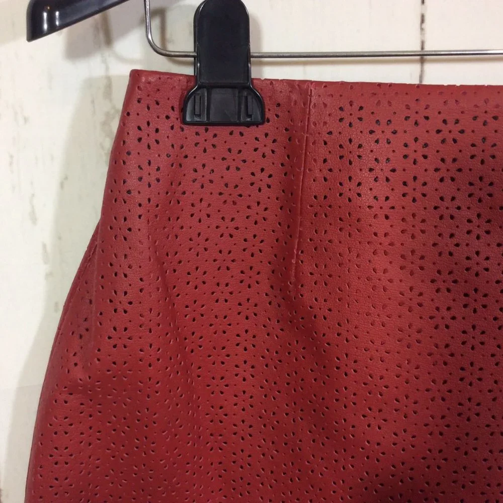 Vintage Bagatelle Red Leather Eyelet Pencil Skirt Side Zip‎ Lined Size 10